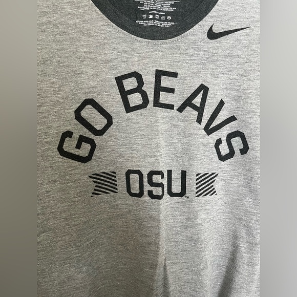 Nike - S Woman’s Oregon State University Tri-Colored Tee - Picture 4 of 5